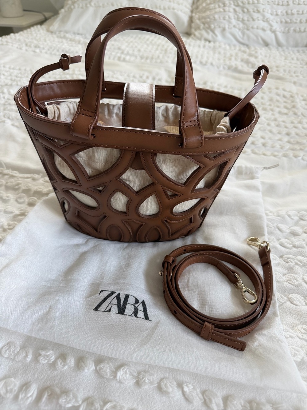Zara bucket bag